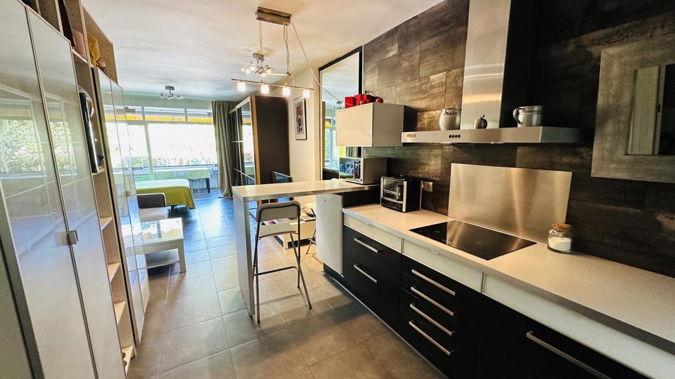Marbella Studio Golden Mile Apartment in Marbella