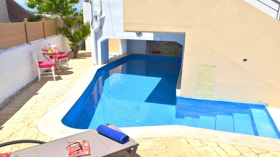 Patio, Garden, Balcony/Terrace, Swimming pool