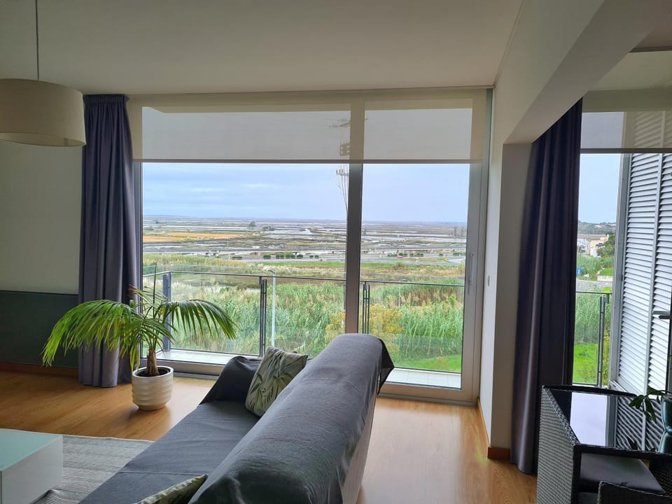 Natural landscape, Balcony/Terrace, Living room