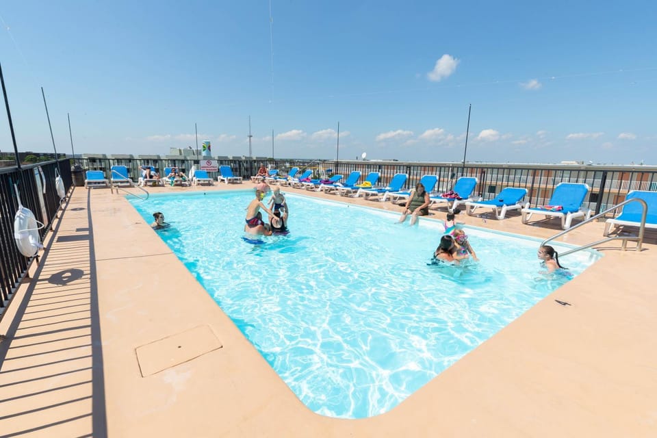 Pool view, Swimming pool, Swimming pool, Family