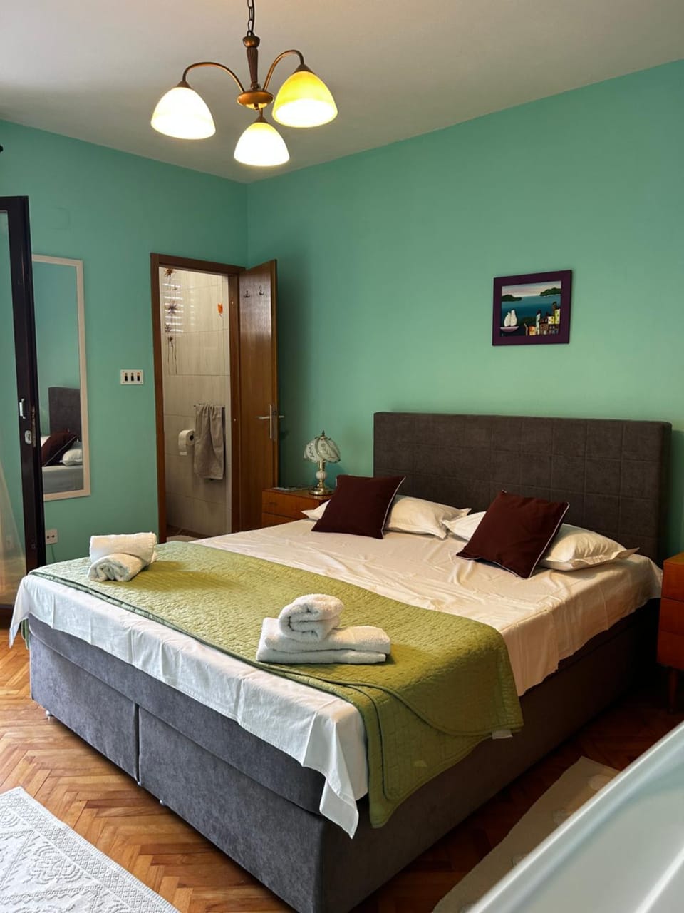 Bed, Bedroom