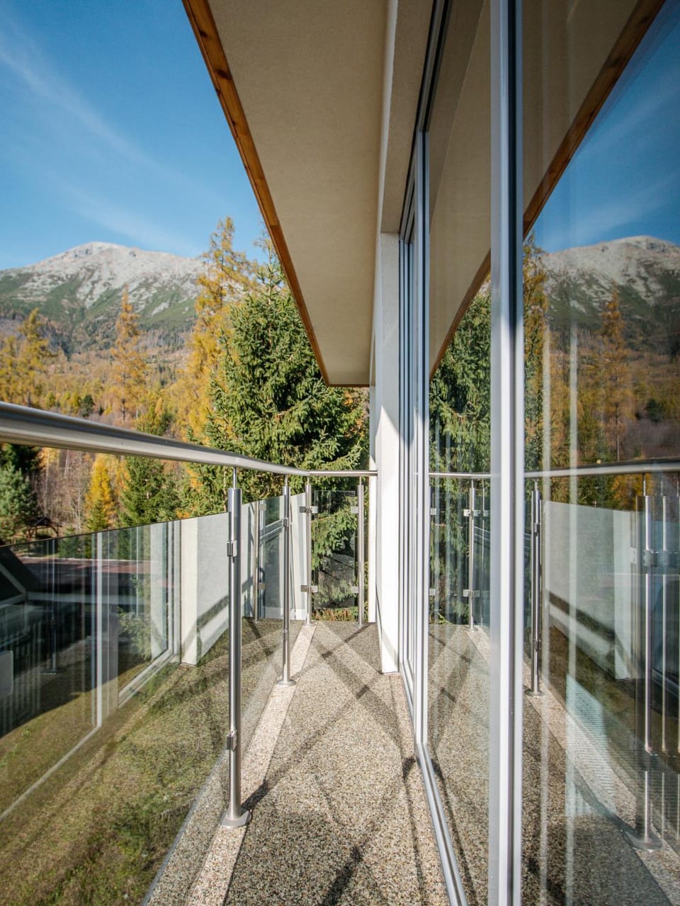 Balcony/Terrace, Mountain view