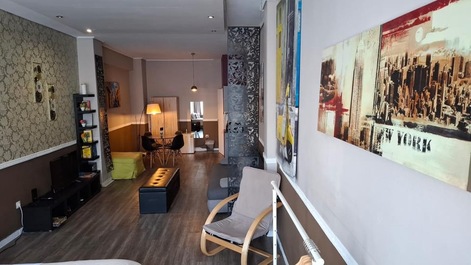 Ermou & Athinas Suites in Monastiraki Apartment in Athens