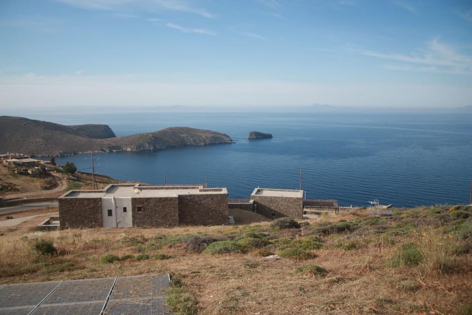 deep blue villas, Serifos Villa in Milos