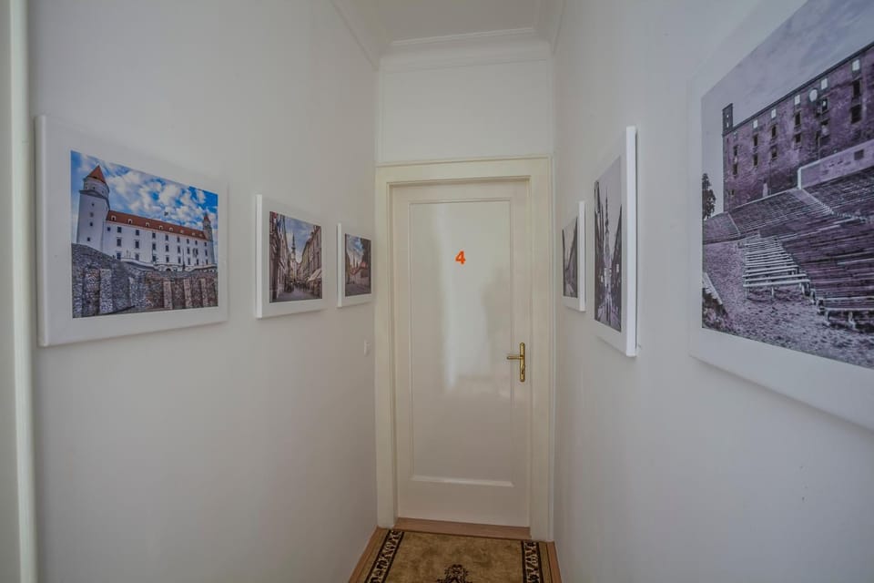 Lobby or reception, On site