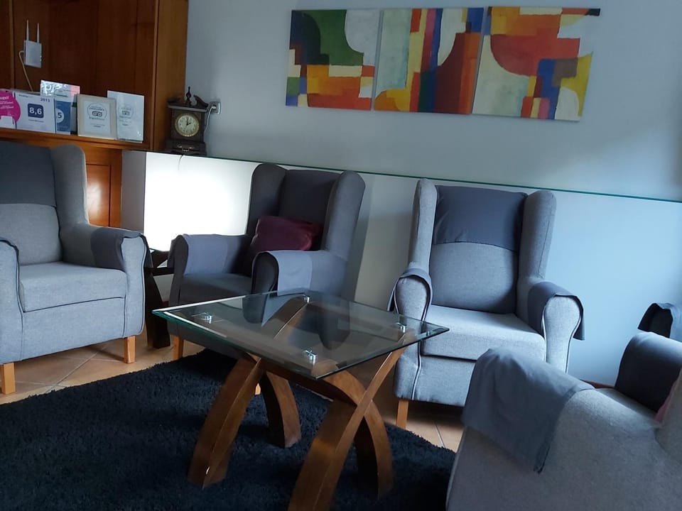 Living room, Lobby or reception