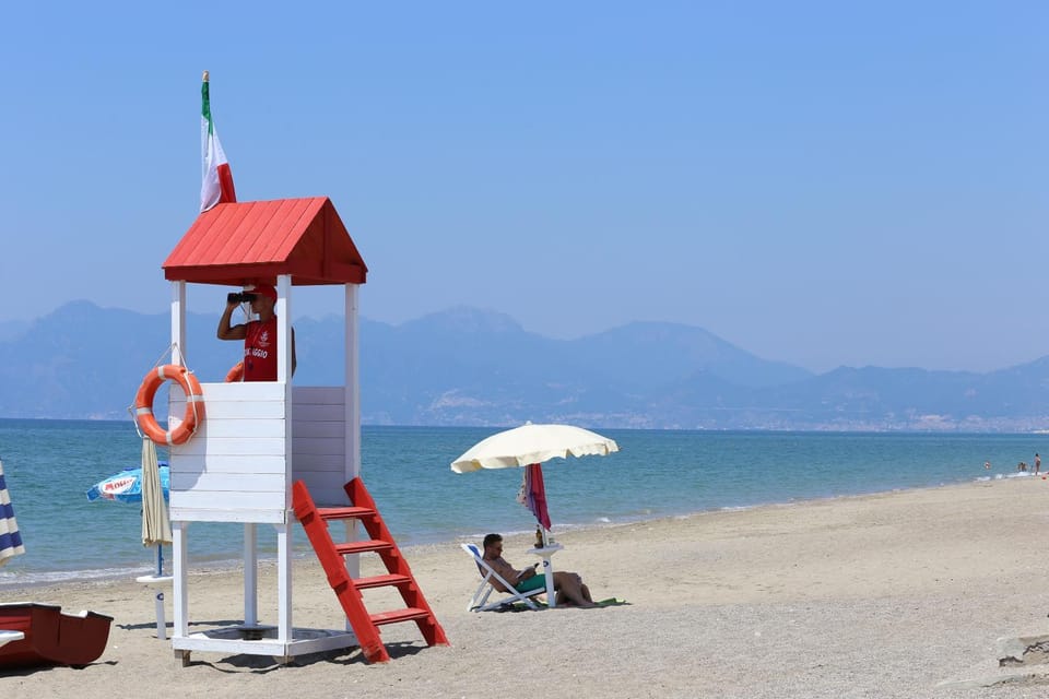 Camping Lido di Salerno Campground/ 
RV Resort in Campania