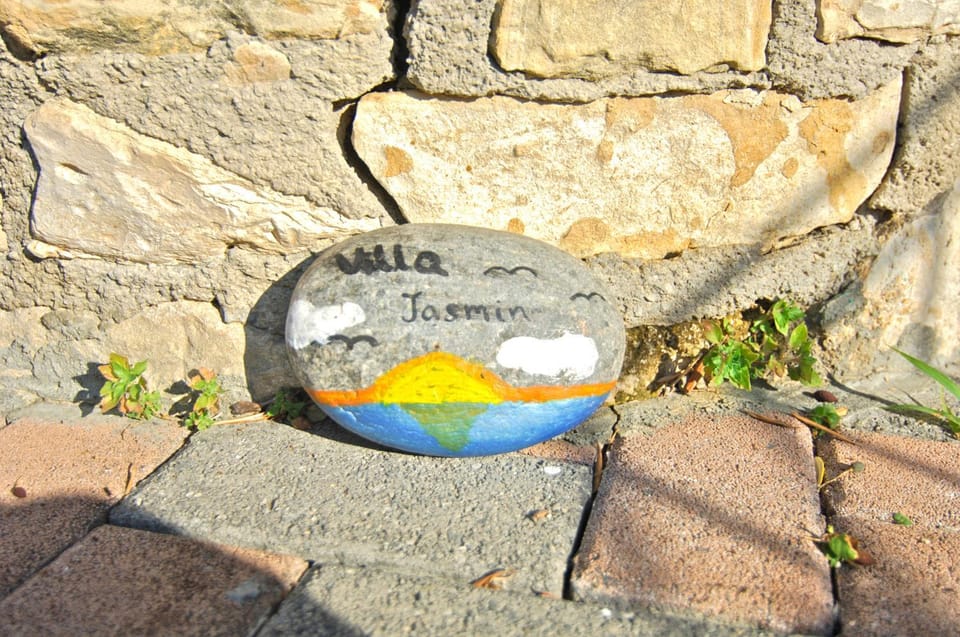 Decorative detail