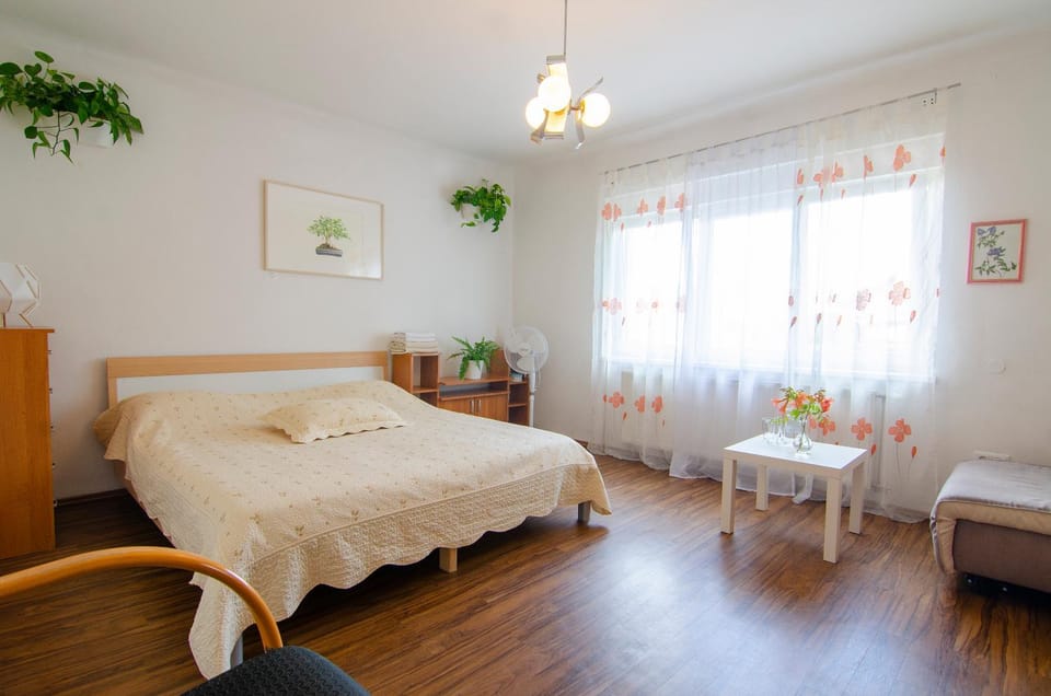 Family Guesthouse GreenSLO Bed and Breakfast in Ljubljana