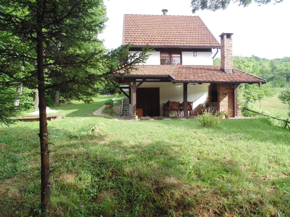 Property building, Garden