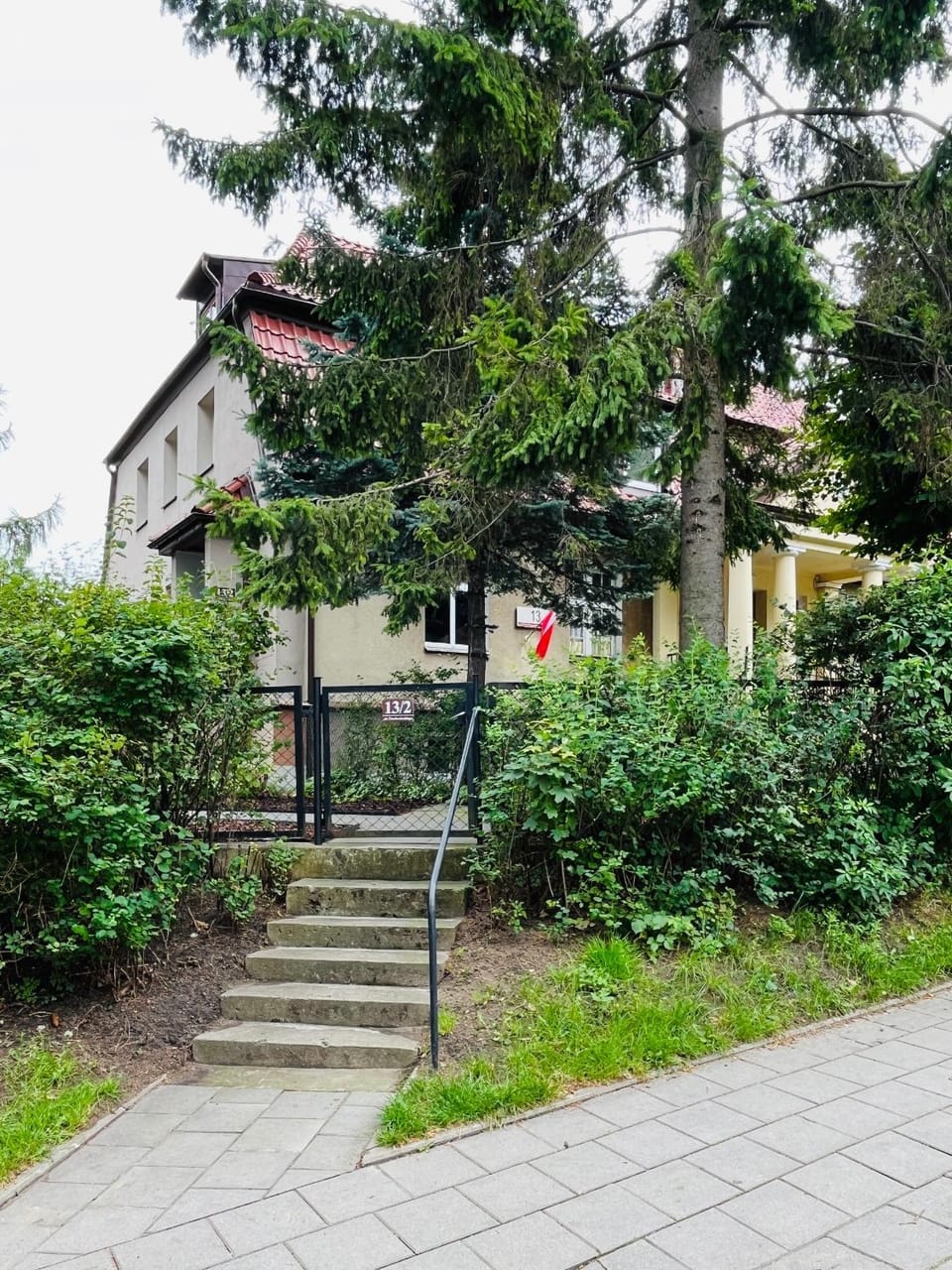 Facade/entrance