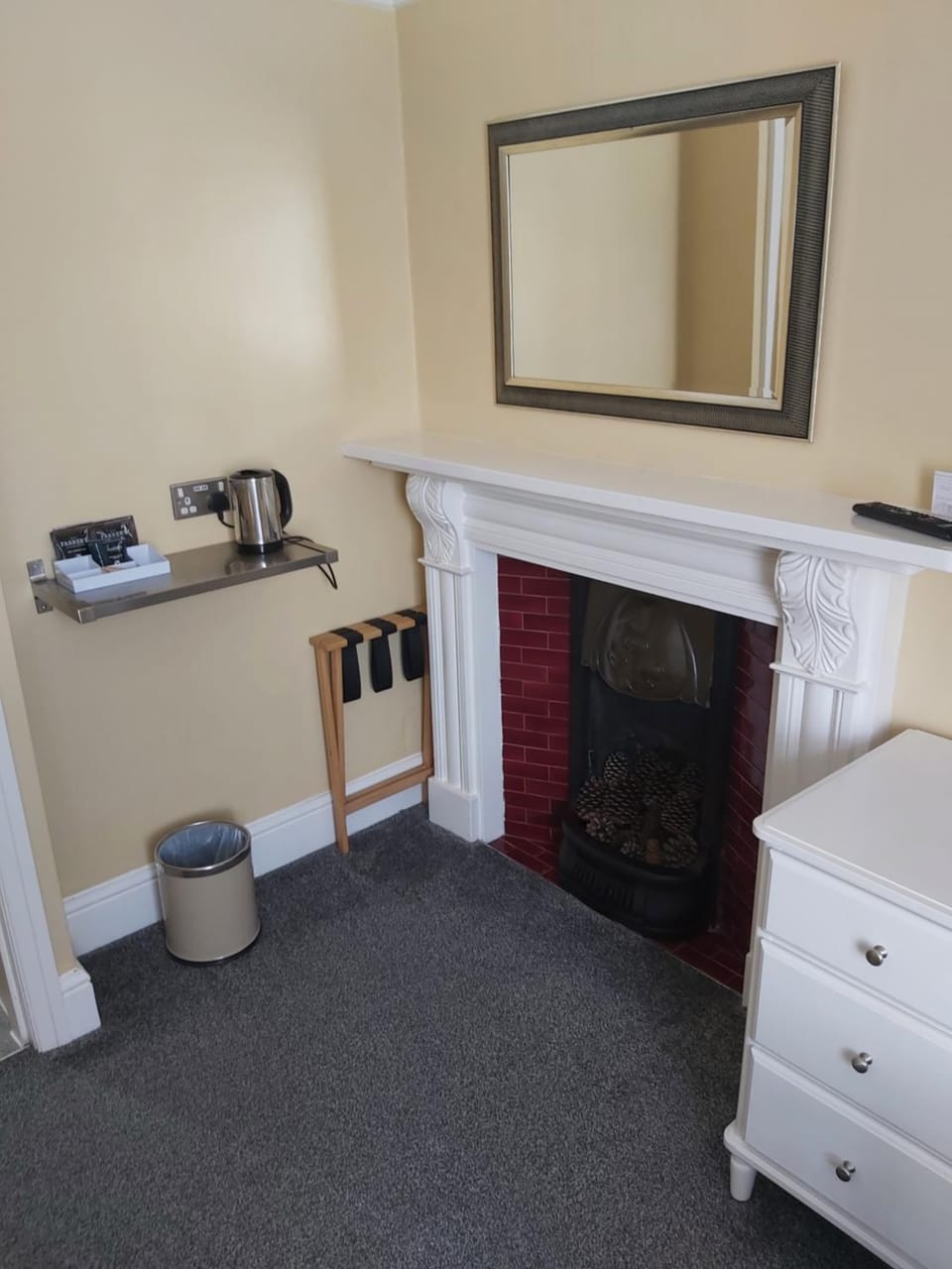 Elton Guest House Bed and Breakfast in England