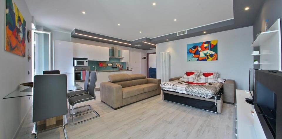 Living room, Photo of the whole room