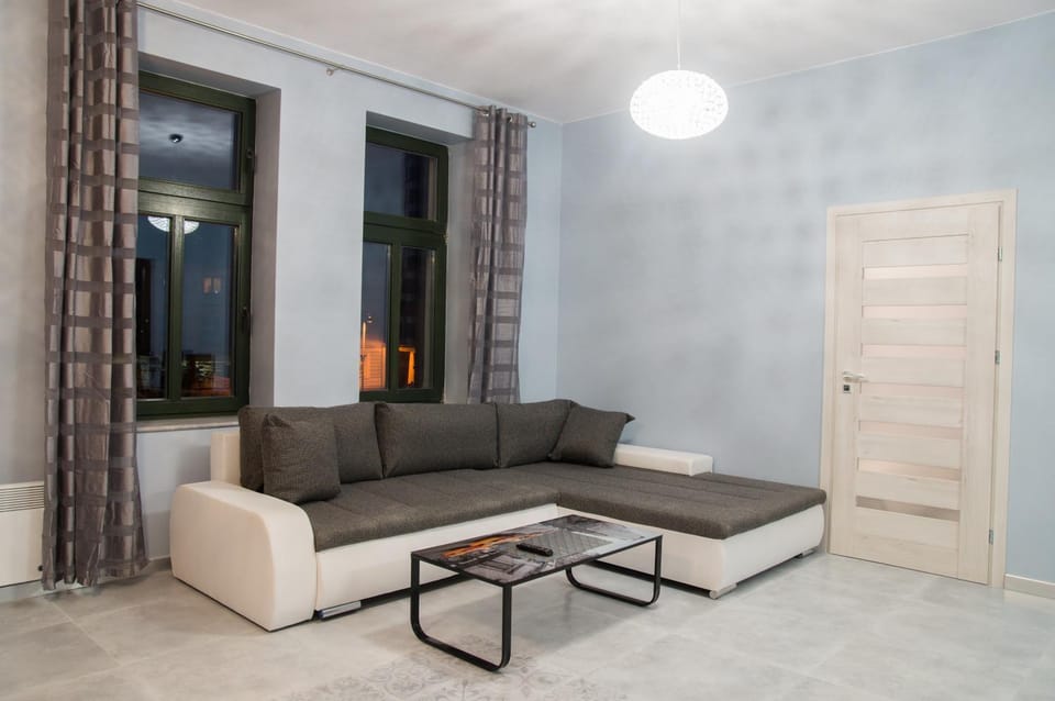 Living room, Photo of the whole room, Seating area