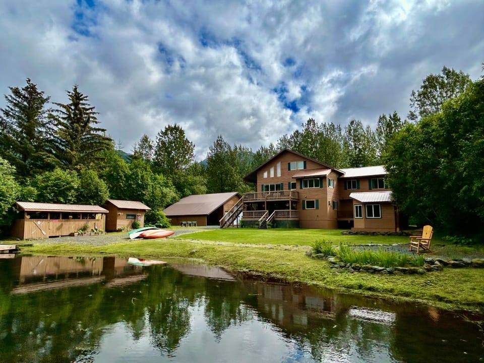 Property building, Natural landscape, Lake view