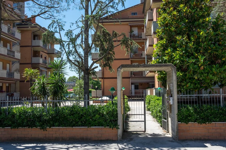 Facade/entrance, Bird's eye view, Garden, Balcony/Terrace