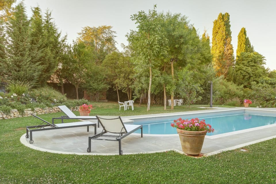 Garden, Swimming pool