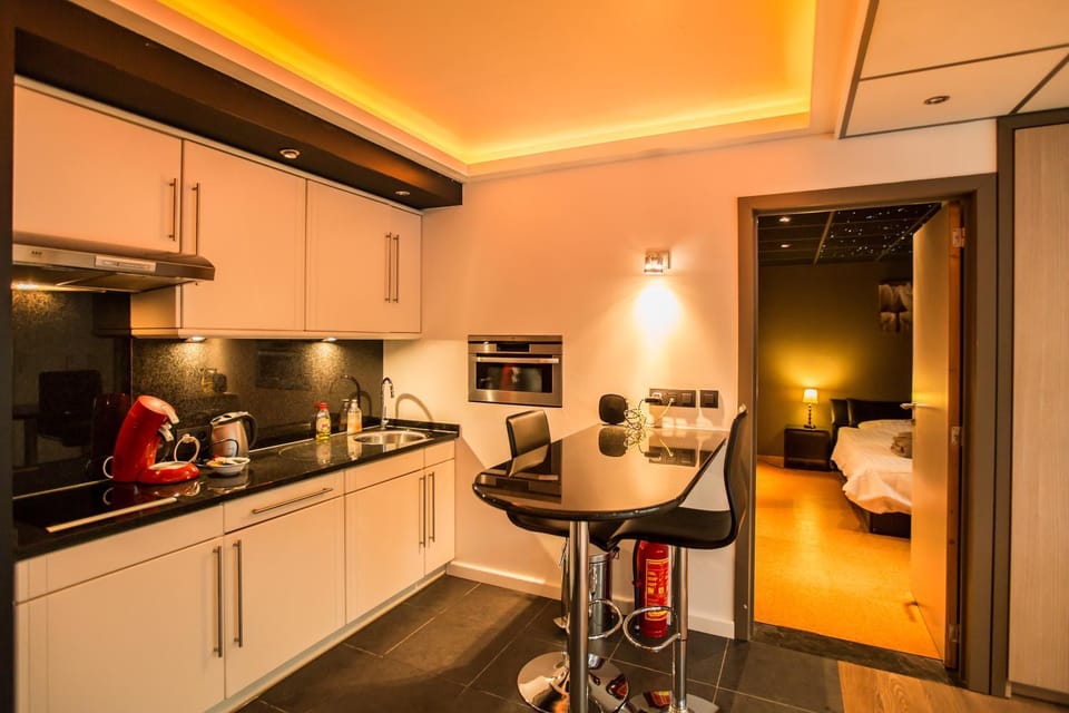 Kitchen or kitchenette, pet friendly