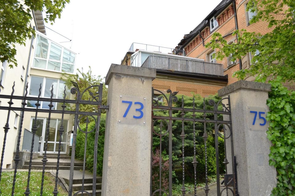 Facade/entrance, On site