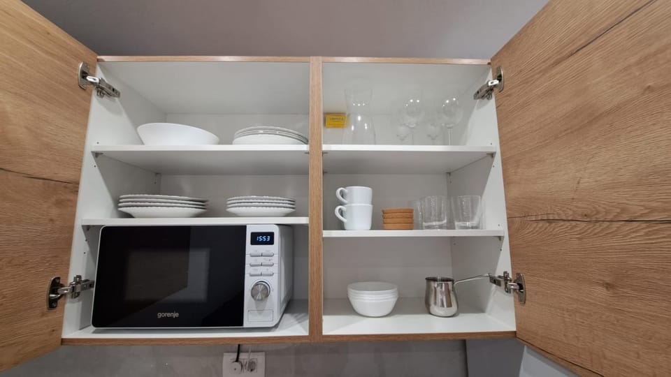 New,PREMIUM,1-bedroom app FJAKA,quiet strict center,free parking,tech-ready,near beach Apartment in Makarska