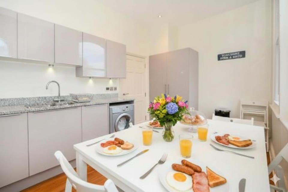 Minster's Keep- Near York Minster & Free Parking Apartment in York