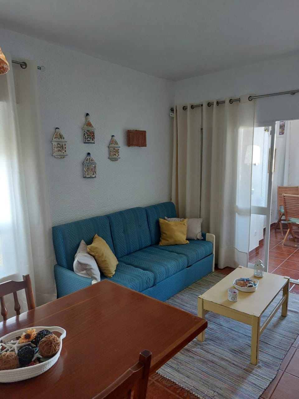 Communal lounge/ TV room, Living room, Dining area