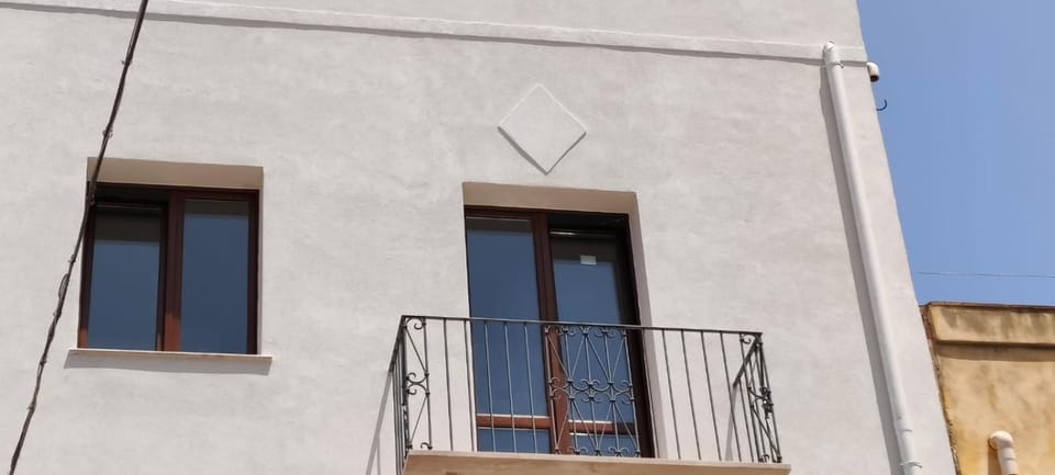 Le Case Di Tufo House in Favignana