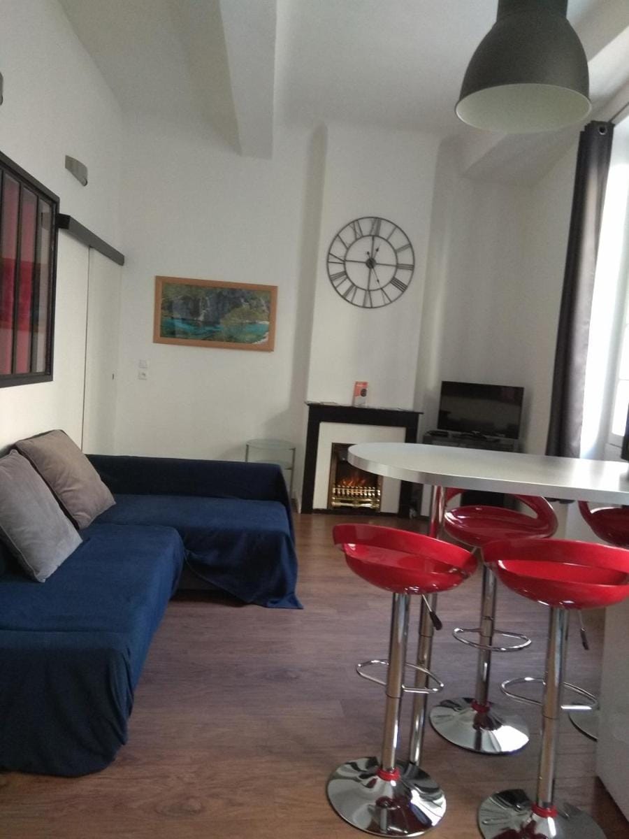 Communal lounge/ TV room, Decorative detail