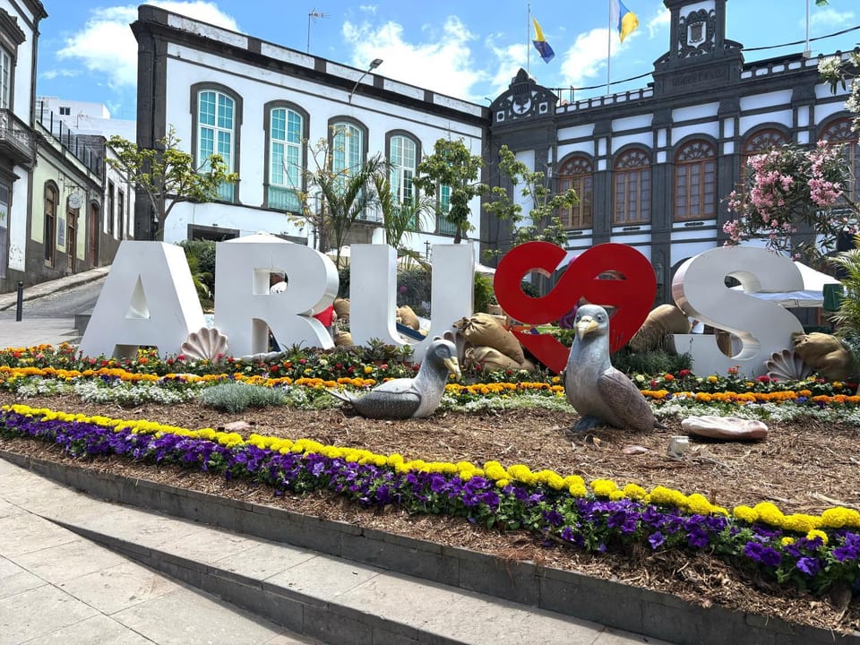 Nearby landmark