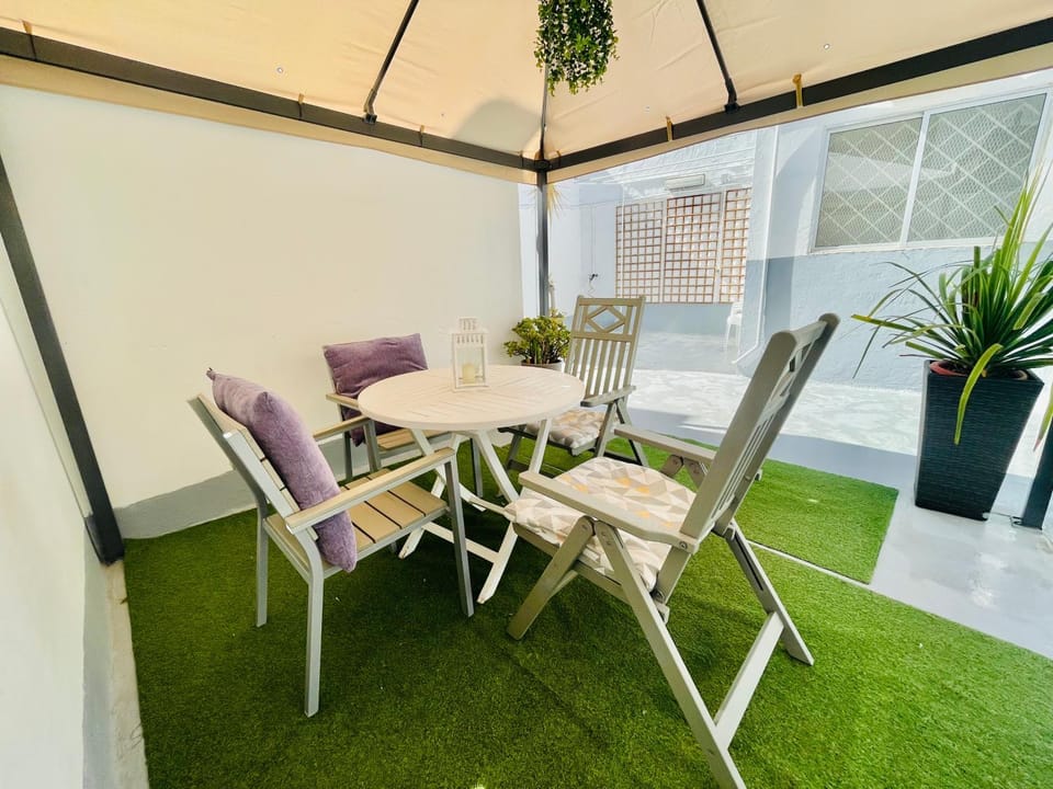Balcony/Terrace, Balcony/Terrace