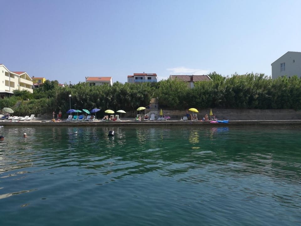Facade/entrance, Neighbourhood, Garden view, Sea view