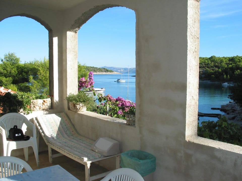 Balcony/Terrace, Seating area, Garden view, Sea view