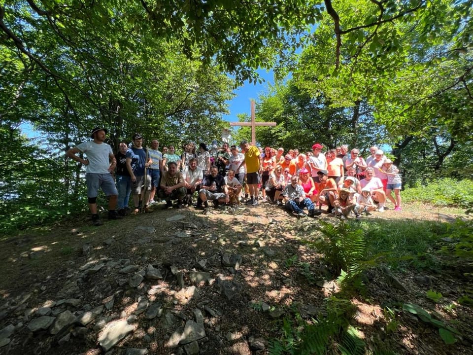 Day, group of guests