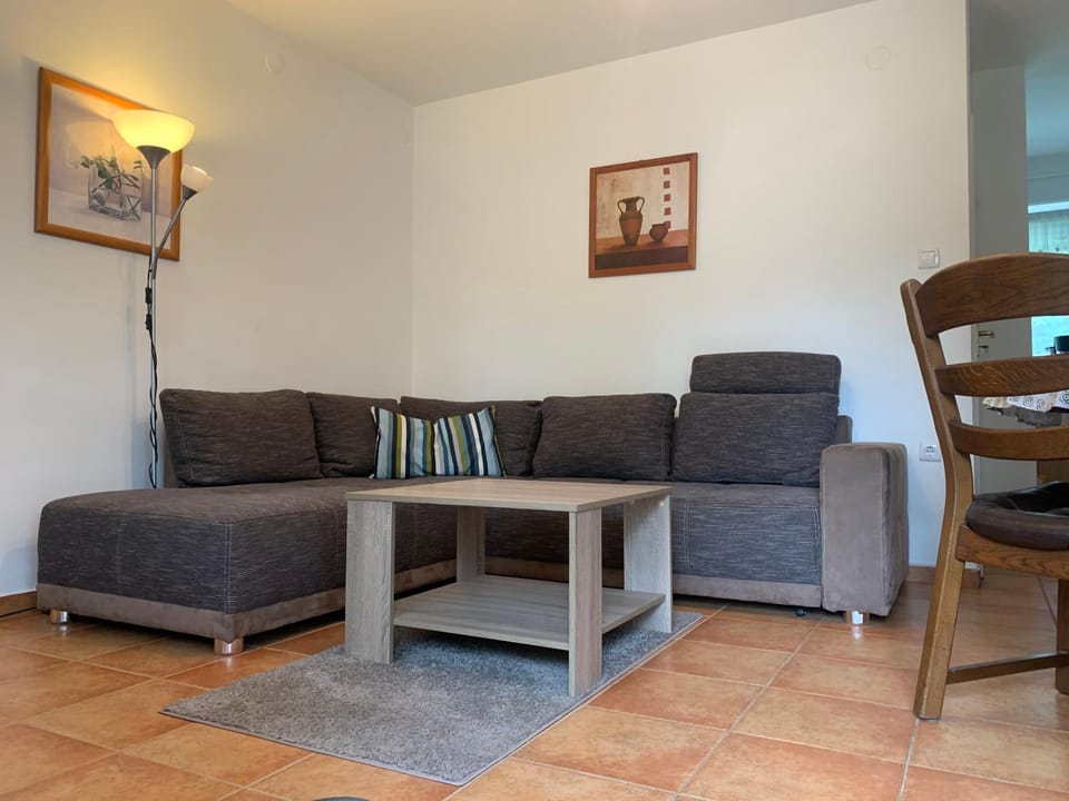 Elvira Apartman Apartment in Hungary