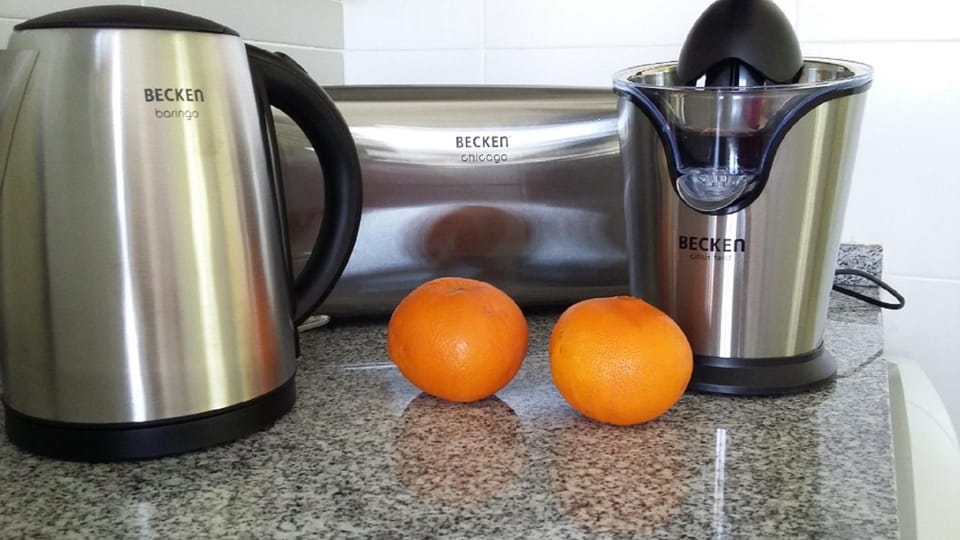 Coffee/tea facilities, Kitchen or kitchenette