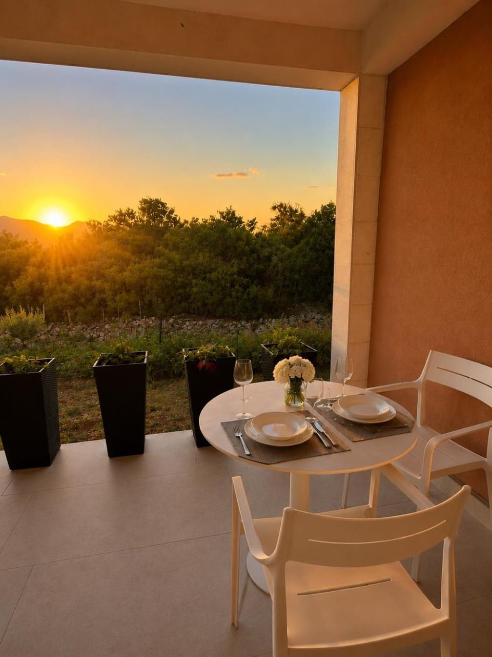 Natural landscape, View (from property/room), Balcony/Terrace, Sunrise, Sunset