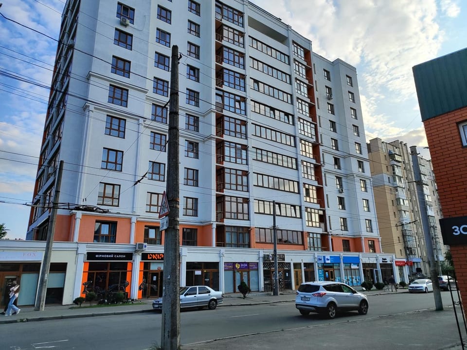 Новобудова Центр зупинка Плаза-Дитячий Світ Apartment in Ukraine