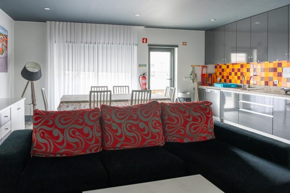 Residencial Kuarenta&Um Bed and Breakfast in Portugal