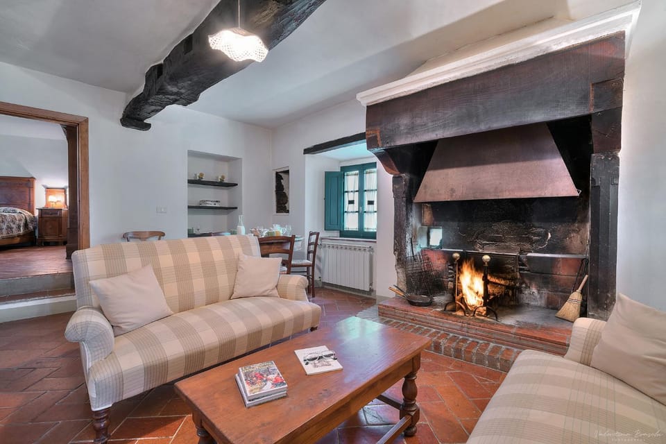 Living room, Seating area, Area and facilities