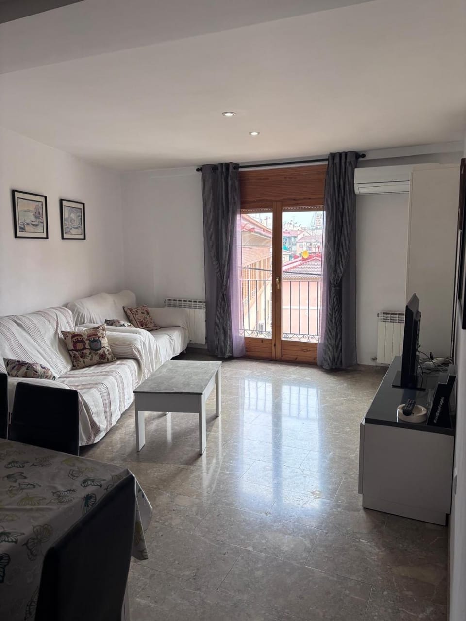 Casa Rosa Apartment in Aragon