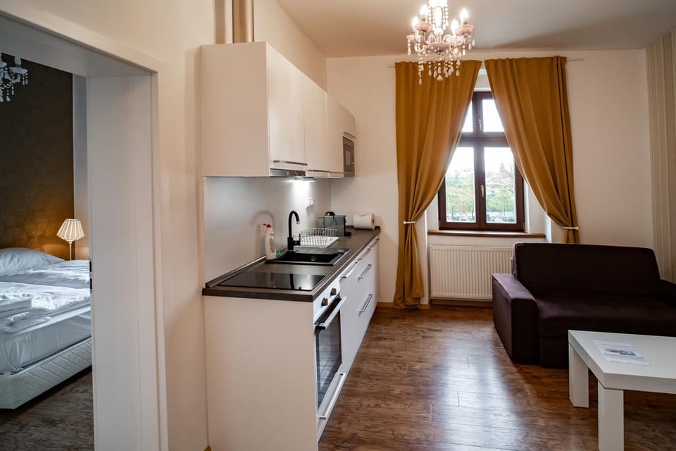 Kitchen or kitchenette, Living room, Seating area