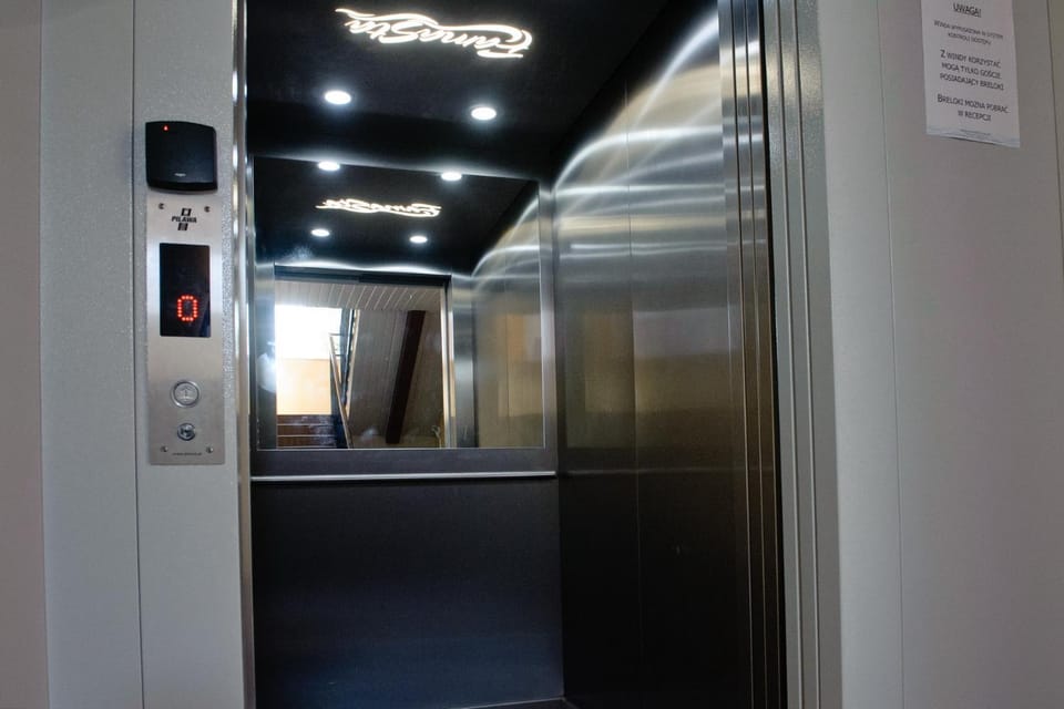 Property building, On site, Area and facilities