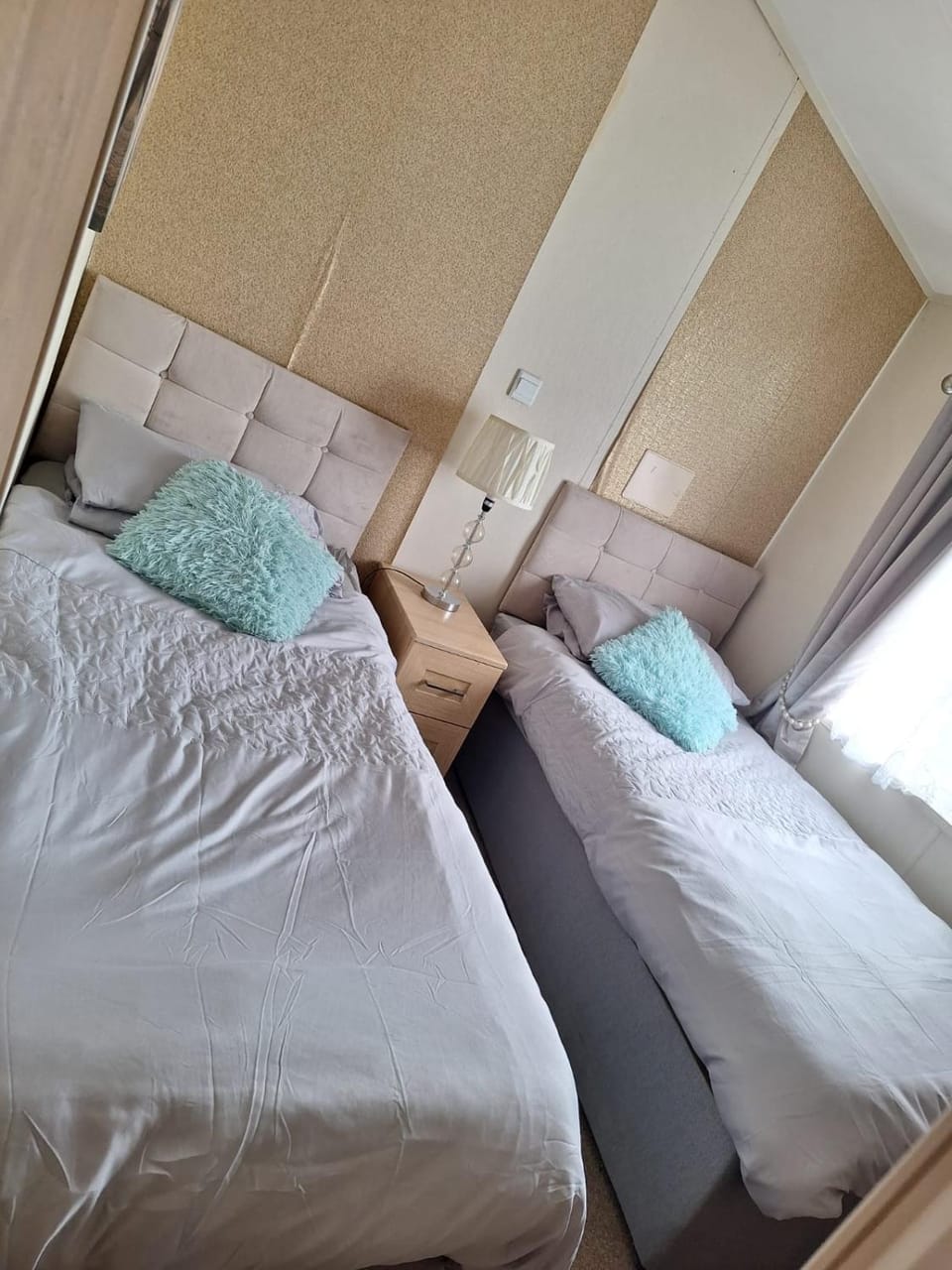 Highfields Holiday Park Clacton Campground/ 
RV Resort in Clacton-on-Sea