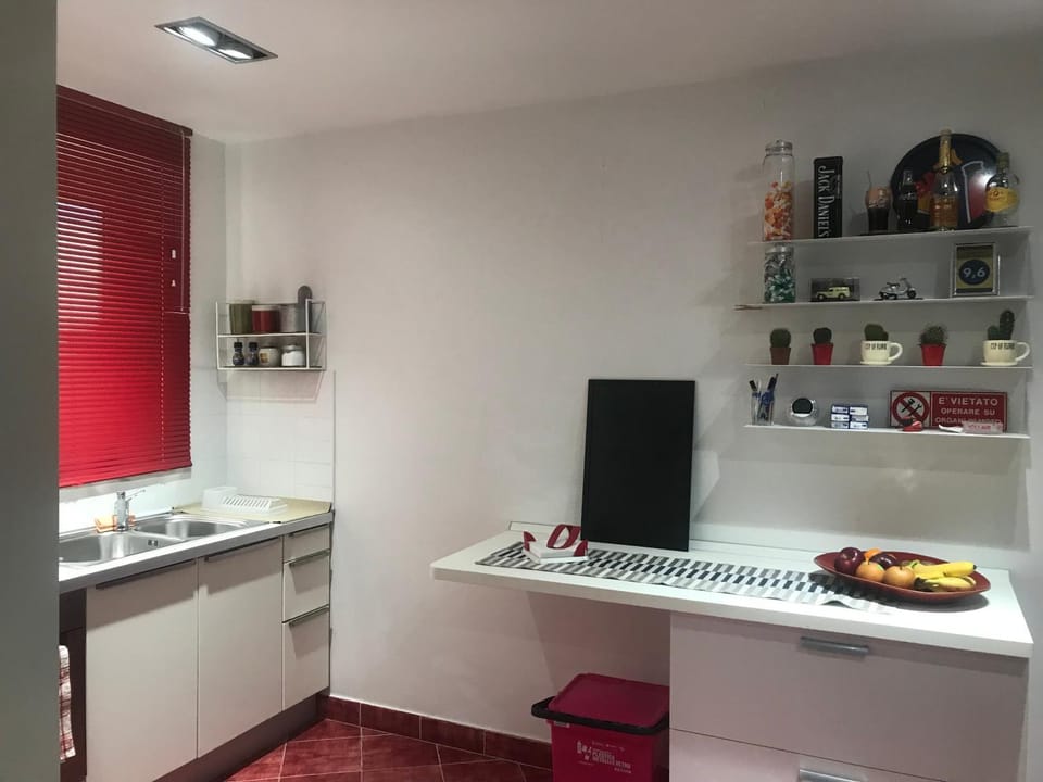Impero 6 Apartment in Lazio
