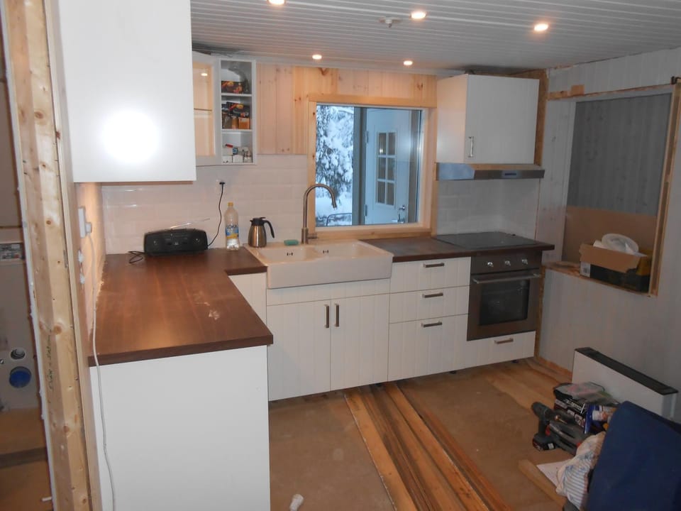 Kitchen or kitchenette
