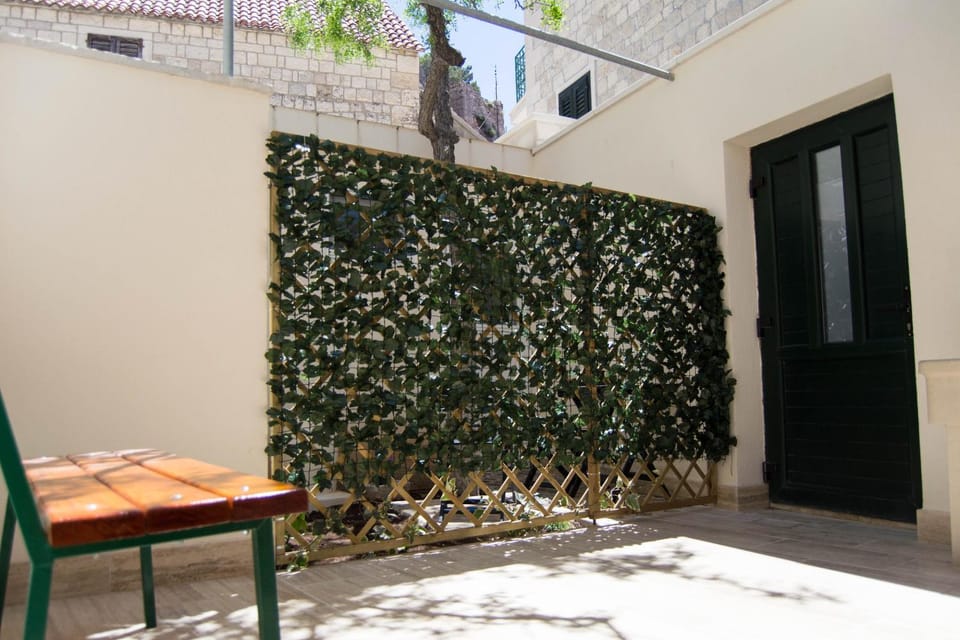 Patio, Patio, Balcony/Terrace, Balcony/Terrace, Seating area