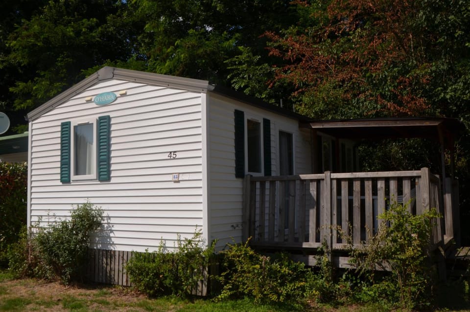 Off site, Natural landscape, Location