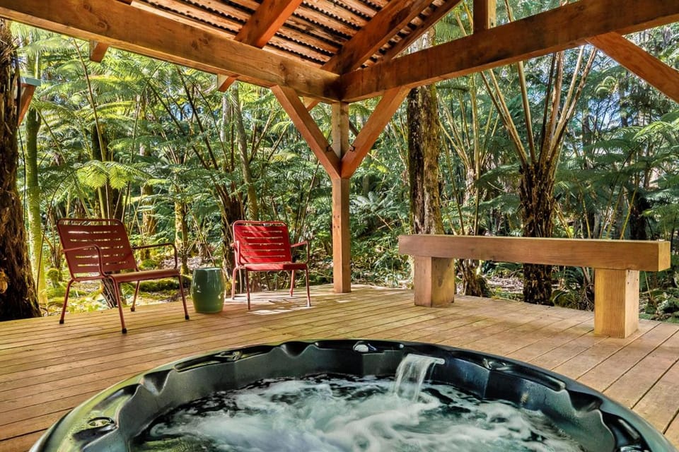 Hot Tub, Hot Tub