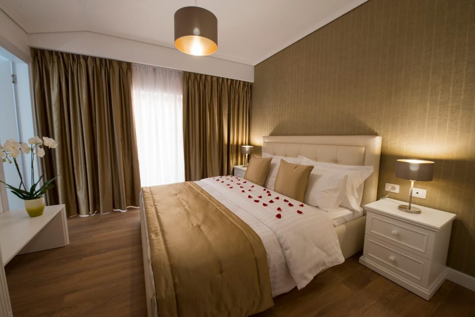 Bed, Photo of the whole room