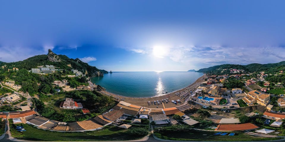 Day, Neighbourhood, Natural landscape, Beach, Mountain view, Sea view
